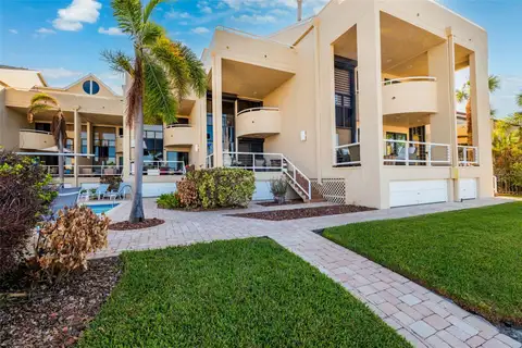 722 PINELLAS BAYWAY S #102 — home for sale