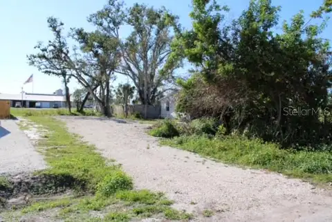 2206 PARK RD — home for sale