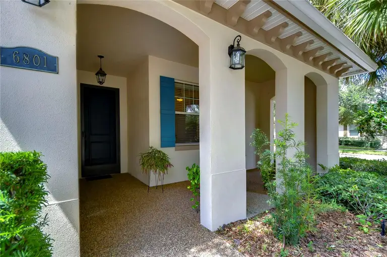 6801 LOCKINGTON CT — photo 3