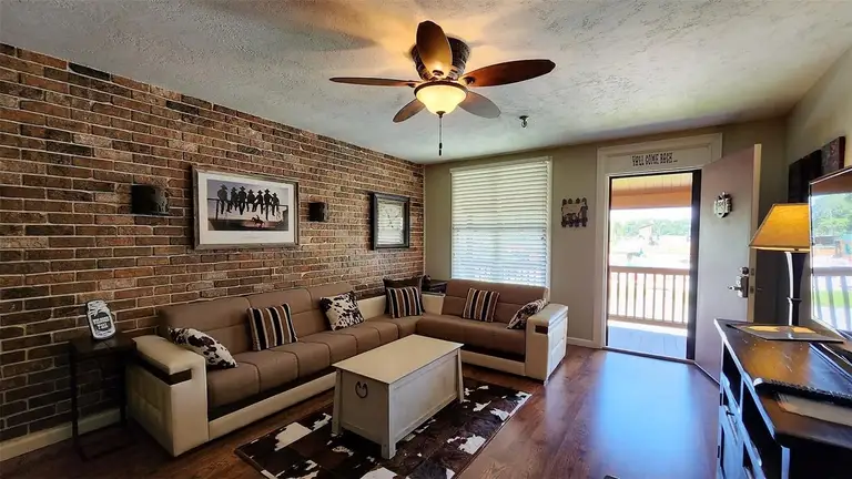 3200 RIVER RANCH BLVD #204 — photo 2