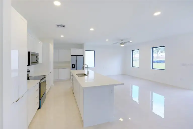 6442 CHORUS DR — photo 4