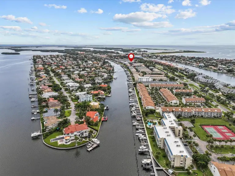 719 PINELLAS BAYWAY S #310 — photo 3