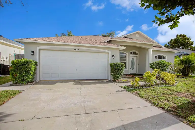 1839 SUNRISE DUNES CT