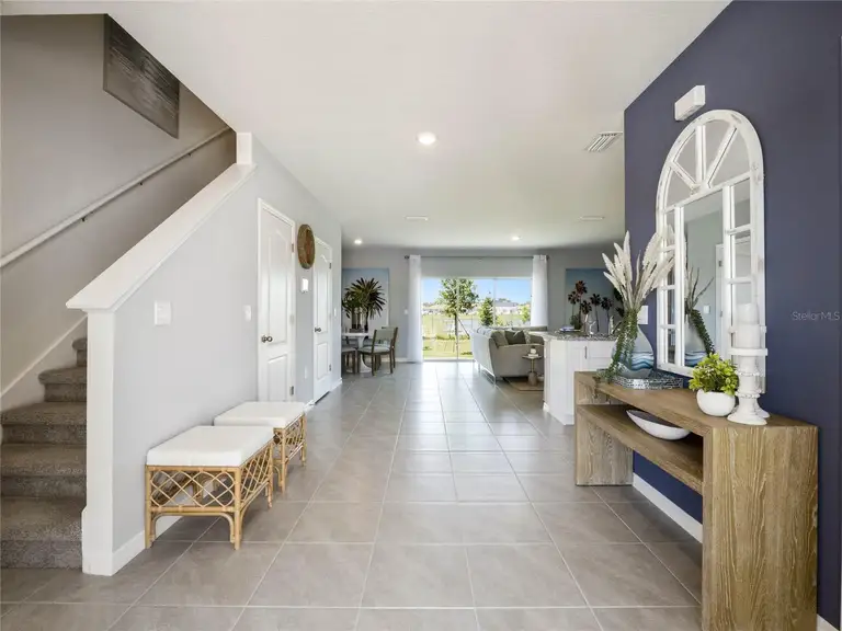 2122 GENTLE RAIN DR — photo 2