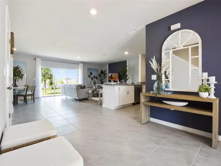 2124 GENTLE RAIN DR — photo 4