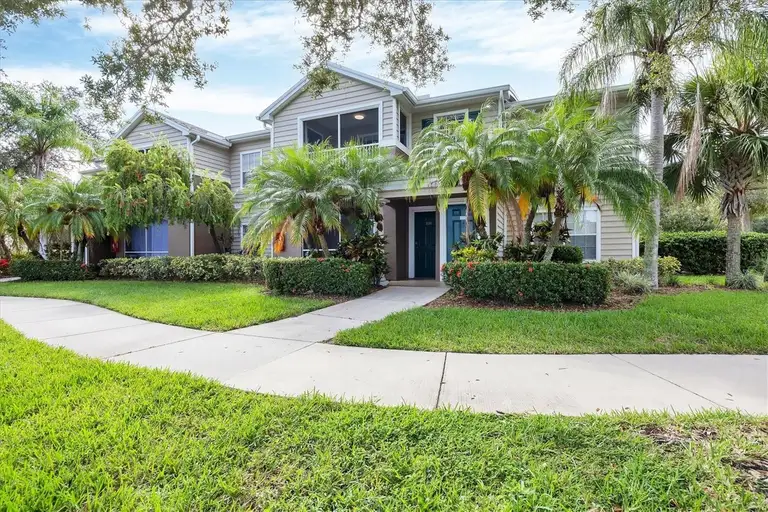 8803 MANOR LOOP #204