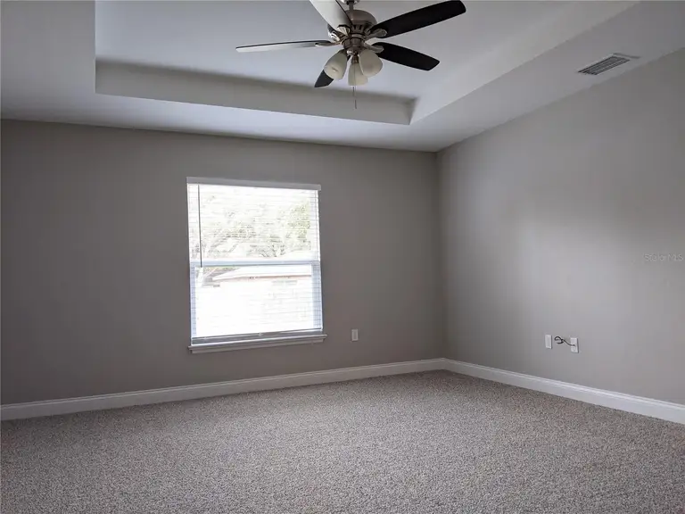 917 WINNIE LN — photo 5
