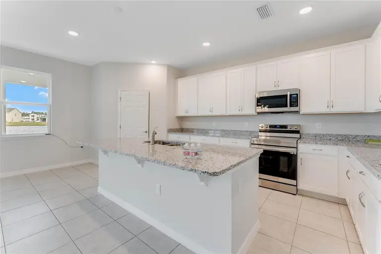 12916 TROVITA DR — photo 5
