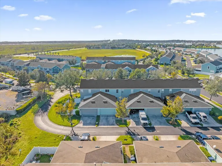 543 RAINBOW SPRINGS LOOP — photo 2