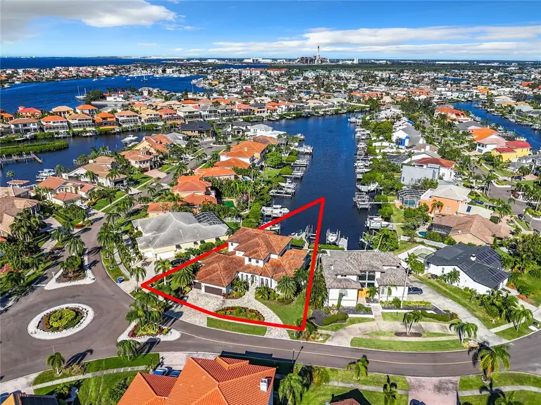 949 SYMPHONY ISLES BLVD — photo 3