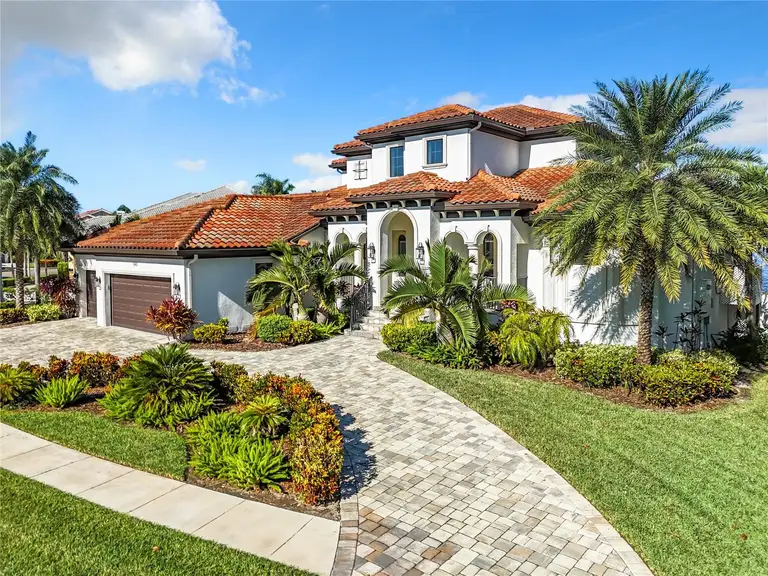 949 SYMPHONY ISLES BLVD — photo 5