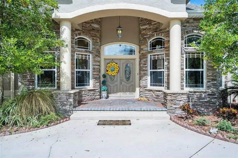 1 RACHEL CT — photo 4
