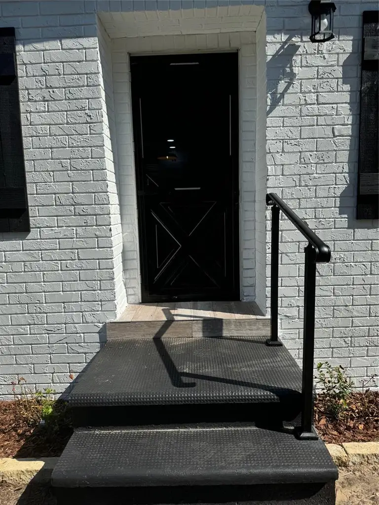 9437 N SINGAPORE AVE — photo 5