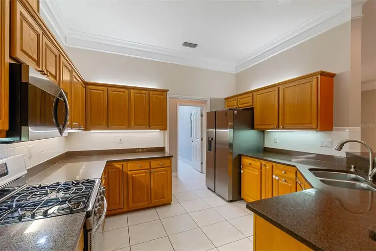 6225 NW 105TH AVE — photo 5