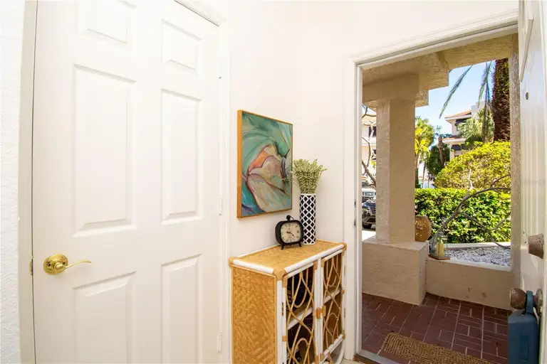 4630 MIRABELLA CT — photo 2