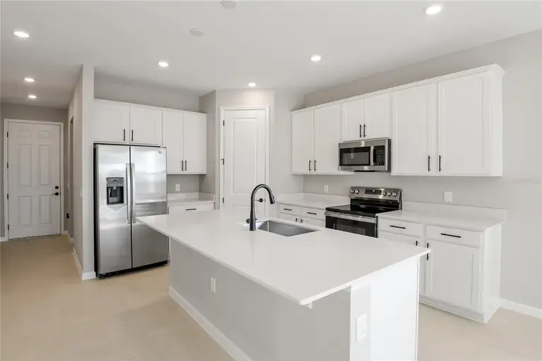 5422 CATMINT DR — photo 3