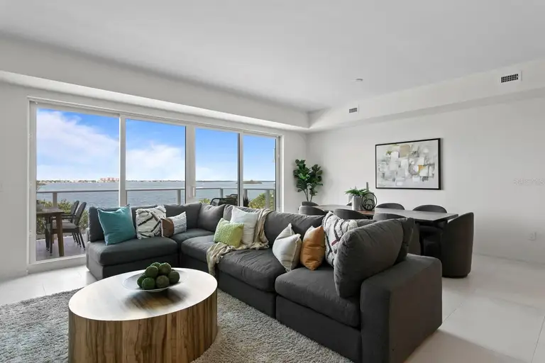 1020 SUNSET POINT RD #405 — photo 3