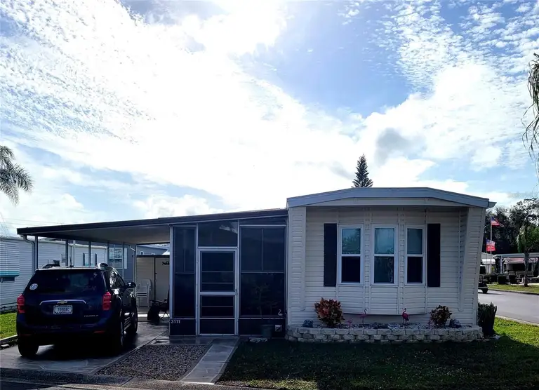 3111 BESSIE LN — photo 4