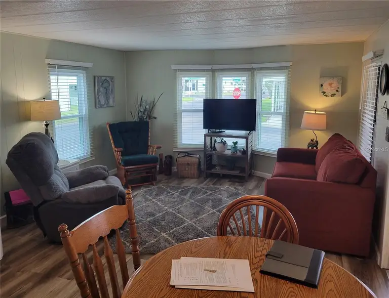 3111 BESSIE LN — photo 5