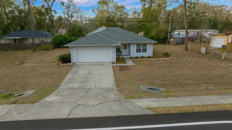 535 E THRASHER DR