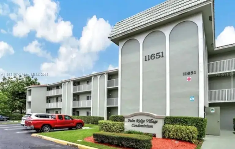11651 ROYAL PALM BLVD #204
