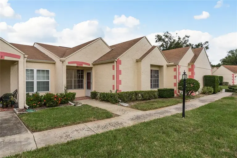 11337 VERSAILLES LN #F — photo 2