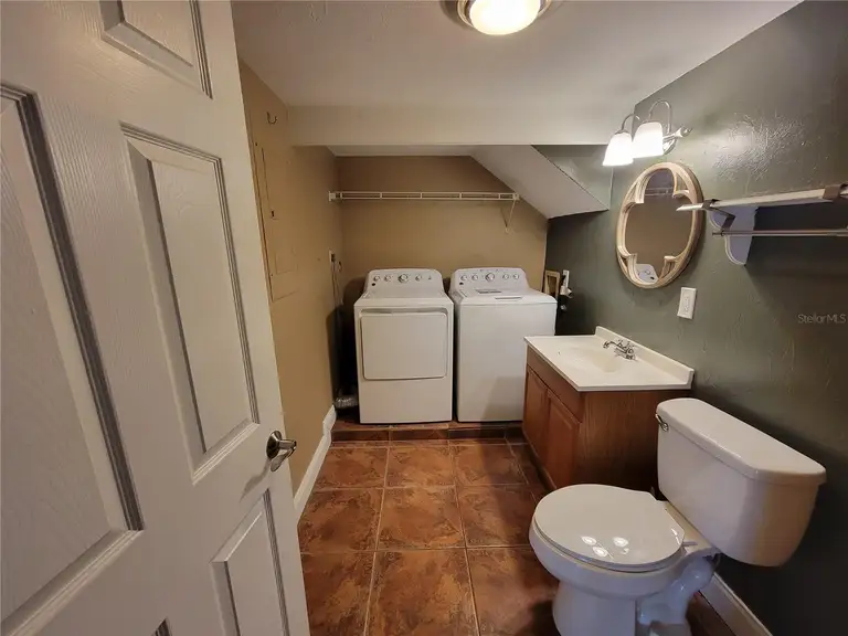 2211 NE 45TH AVE — photo 5