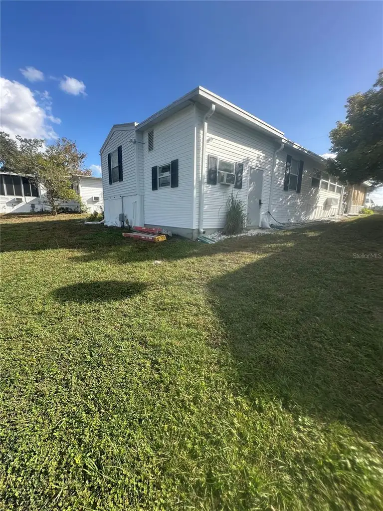9289 GRIZZLY BEAR LN — photo 5