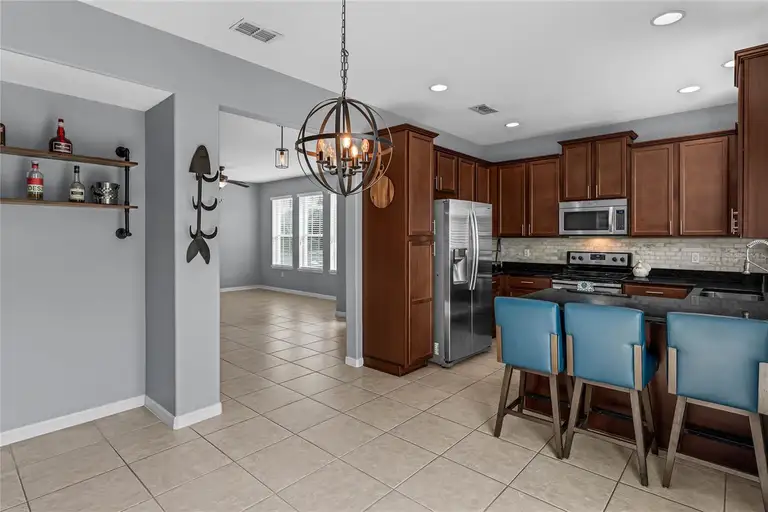 2129 VICTORIA GLEN DR — photo 5