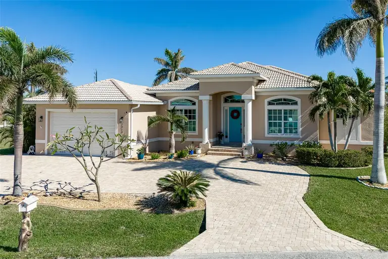 1310 MONTE CARLO CT