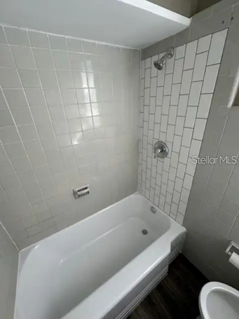 2913 N 10TH ST #B — photo 4