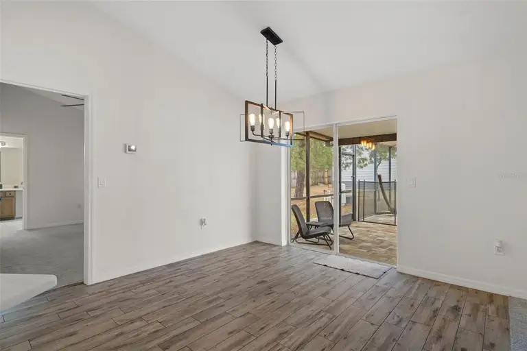 12499 CONVENT GARDEN RD