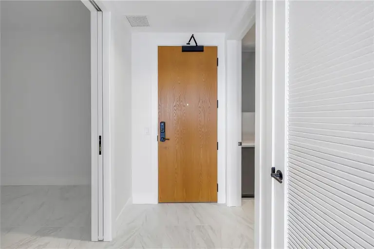 777 3RD AVE N #1206 — photo 3