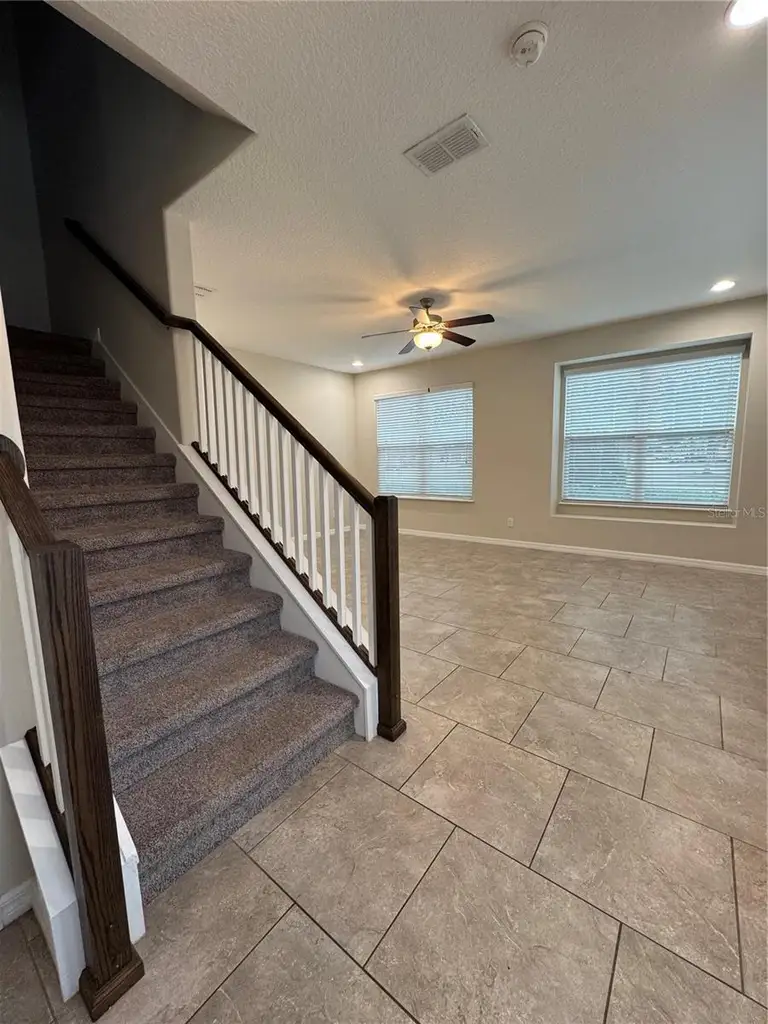 8692 WELLINGTON BLUE LN — photo 3