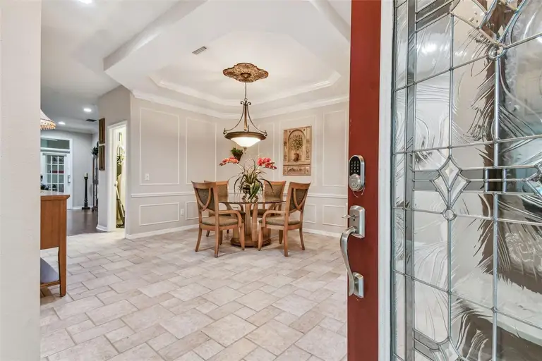 10002 BENTLEY WAY — photo 4