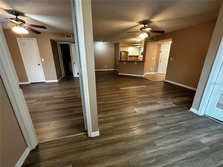 5761 GATLIN AVE #512 — photo 4