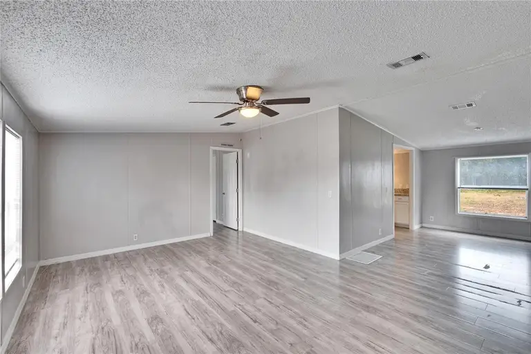 12914 GORDON RD — photo 5
