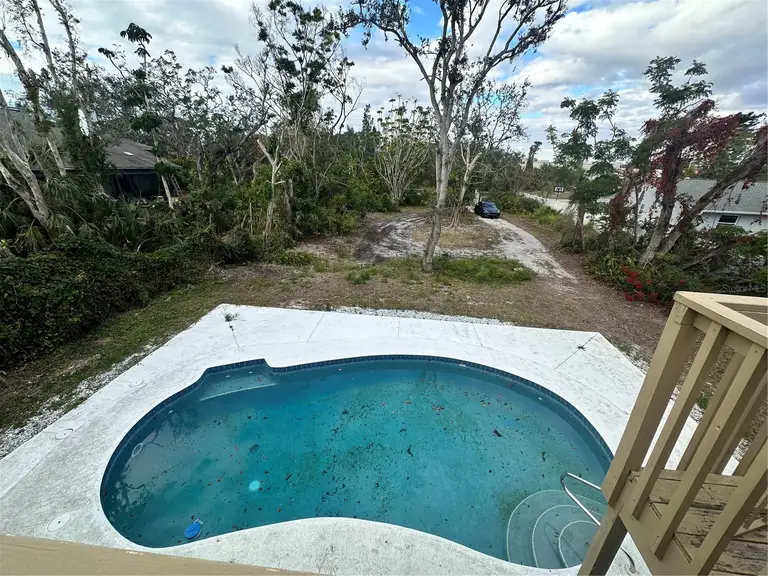 738 HARMS DR — photo 3