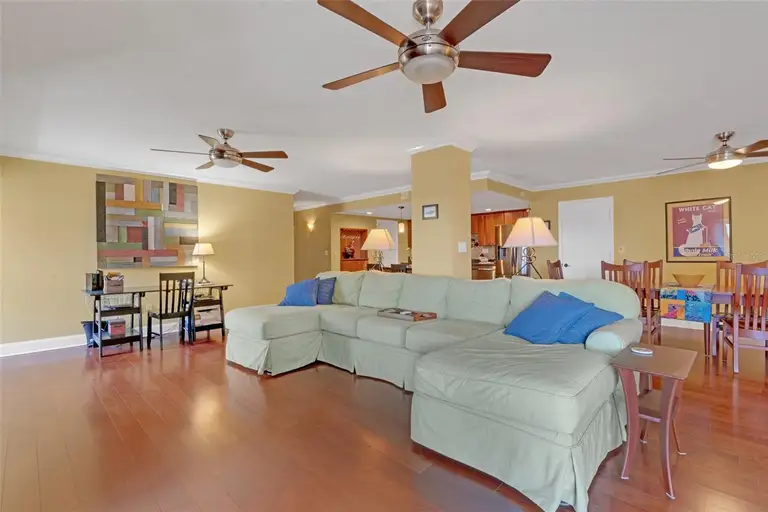 800 S GULFVIEW BLVD #101 — photo 4