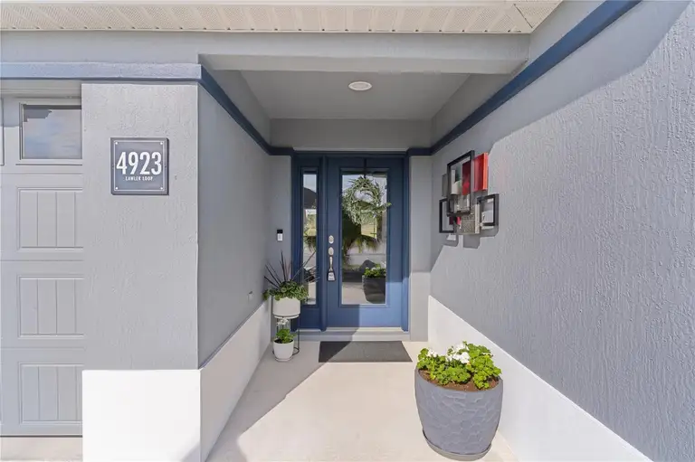 4923 LAWLER LOOP — photo 4