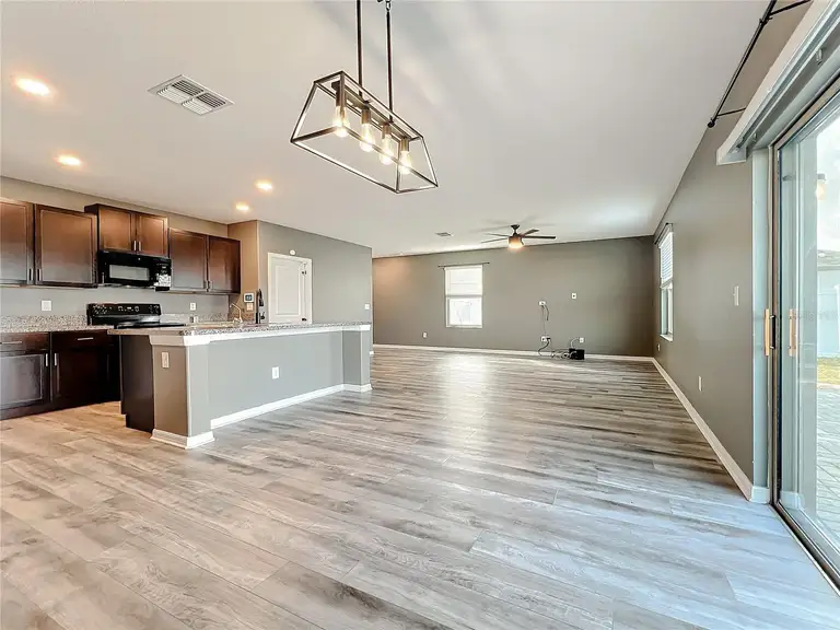 938 OLIVE CONCH ST — photo 4