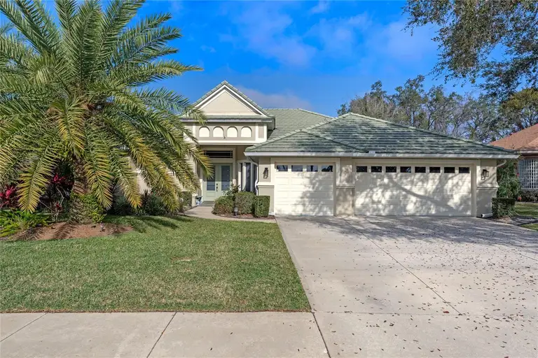 121 HAMMOCK OAK CIR
