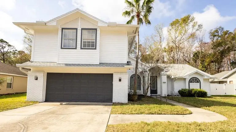 862 SHRIVER CIR — photo 4