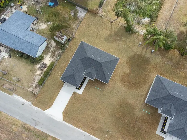 27 PALMETTO DR — photo 2