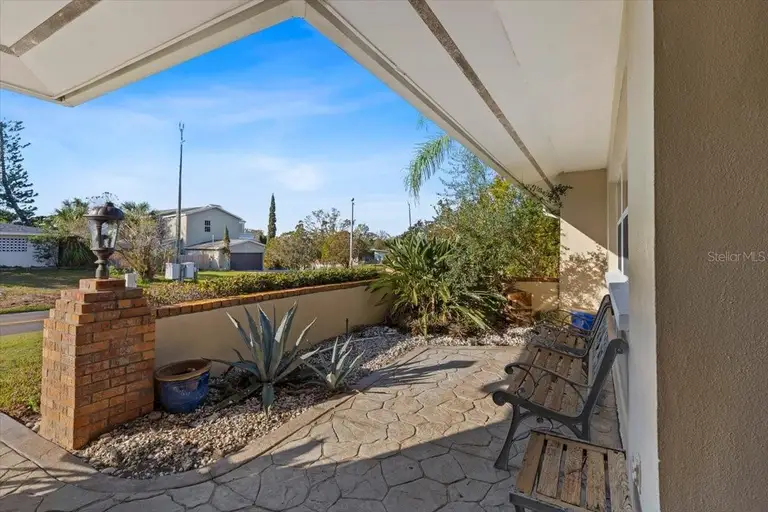 4001 HARBOR HILLS DR — photo 5