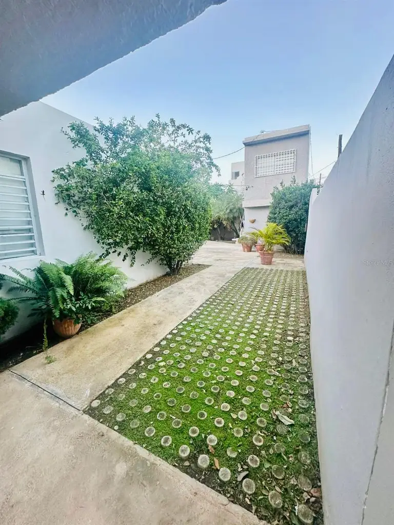 2219 CACIQUE ST. URB. SANTA TERESITA UPAS — photo 5