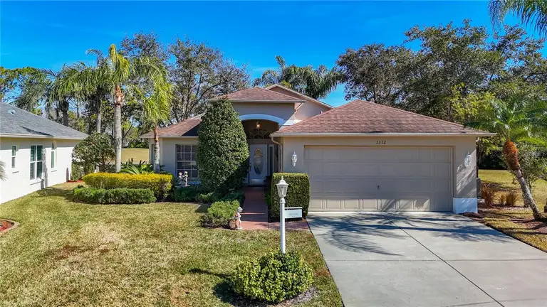 1312 HICKORY MOSS PL — photo 2