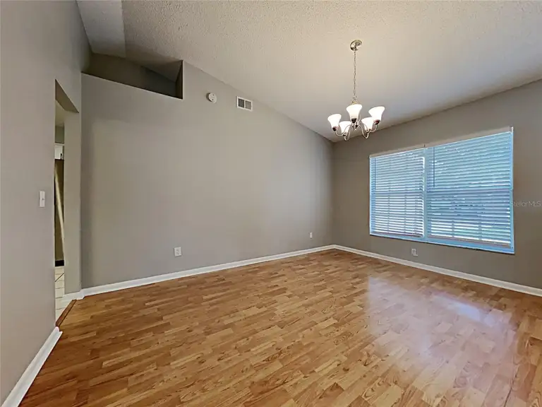 10414 TARA DR — photo 2