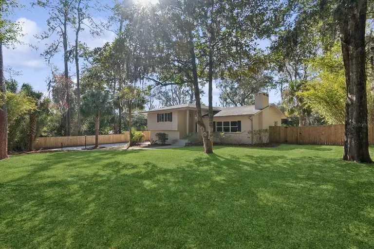 1524 NW 22ND ST — photo 3