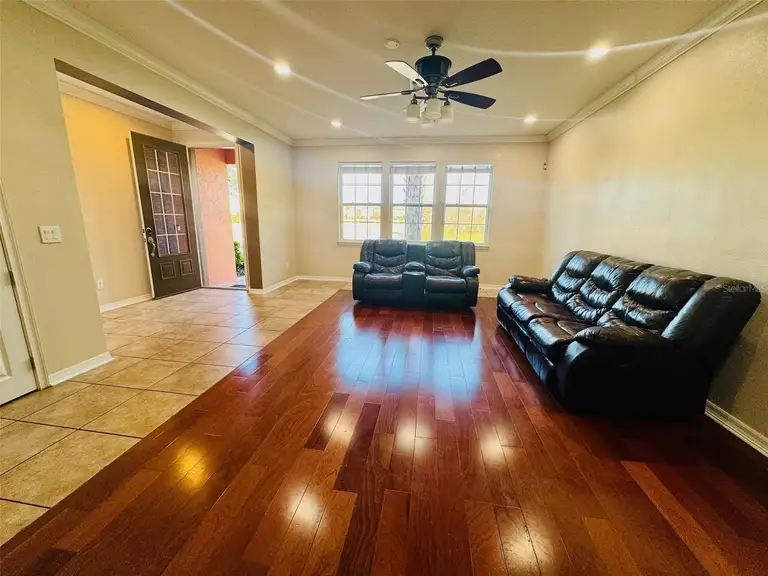 561 TELFAIR SQUARE CT — photo 3